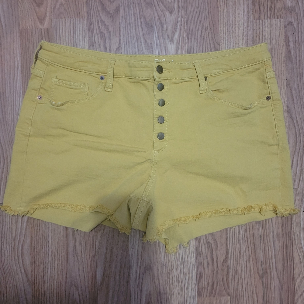 Universal Thread Yellow Button-Fly Denim Cutoff Shorts